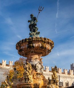 Kraków Wydarzenie Inne wydarzenie Dziennik podróżny Pani Zofii: "Atrakcje turystyczne Vale di Sole" (08.05.2026)